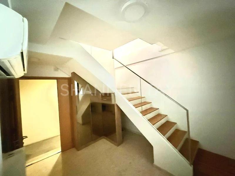1 Bed Apartment (Condo) for Rent in  The Red House - Image 1